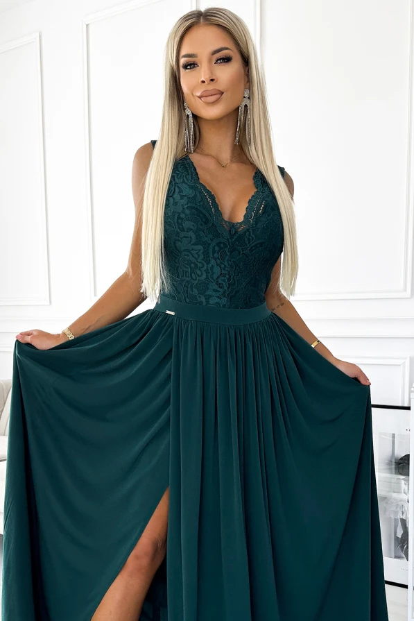 211-6 LEA langes Kleid mit Spitzen-Ausschnitt - Grün
