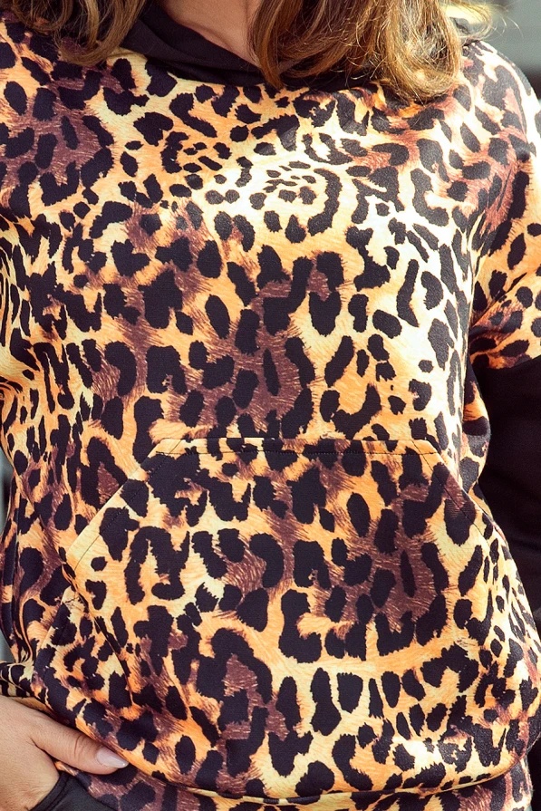 279-1 Känguru-Hoodie  - Leopardenmuster
