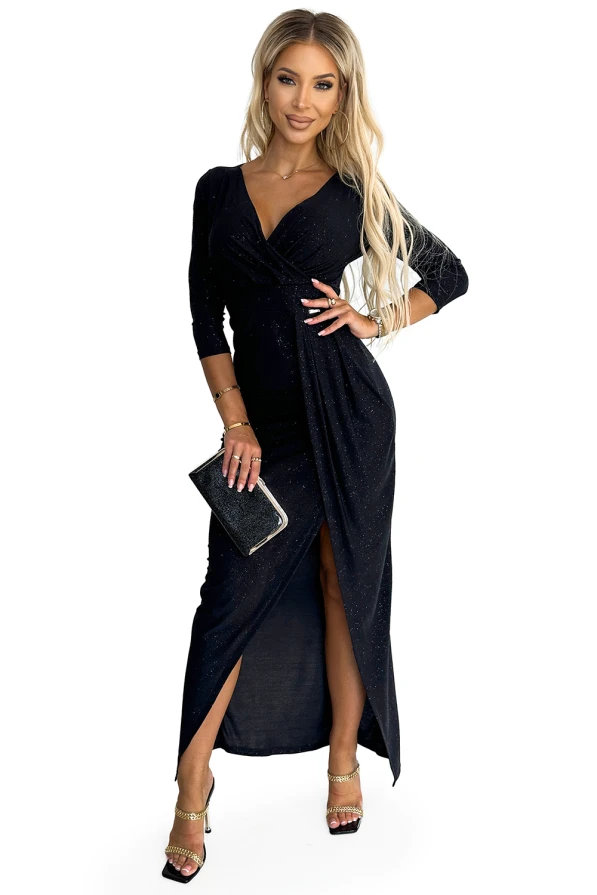 404-6 Glänzendes Kleid mit Ausschnitt und Schlitz am Bein - schwarze Farbe