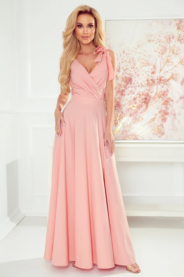 405-3 ELENA Langes Kleid mit Ausschnitt und Bändern an den Schultern - schmutzig rosa
