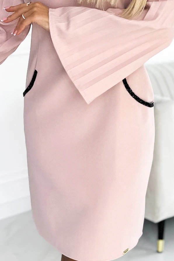 438-2 Kleid mit plissierten Ärmeln und Taschen - Puderrosa