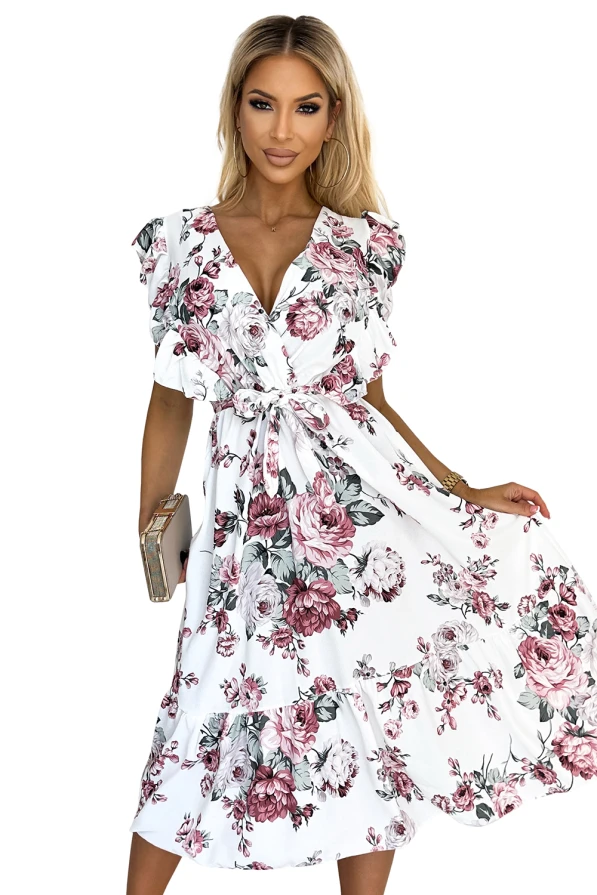 466-1 GABRIELLA Kleid mit Rüschen, Ausschnitt und Bindung – weiß mit burgunderfarbenen Rosen