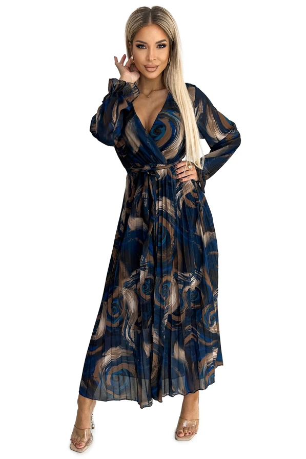 519-1 Langes Kleid aus plissiertem Chiffon mit Ausschnitt, langen Ärmeln und Gürtel - blau-beige Wellen